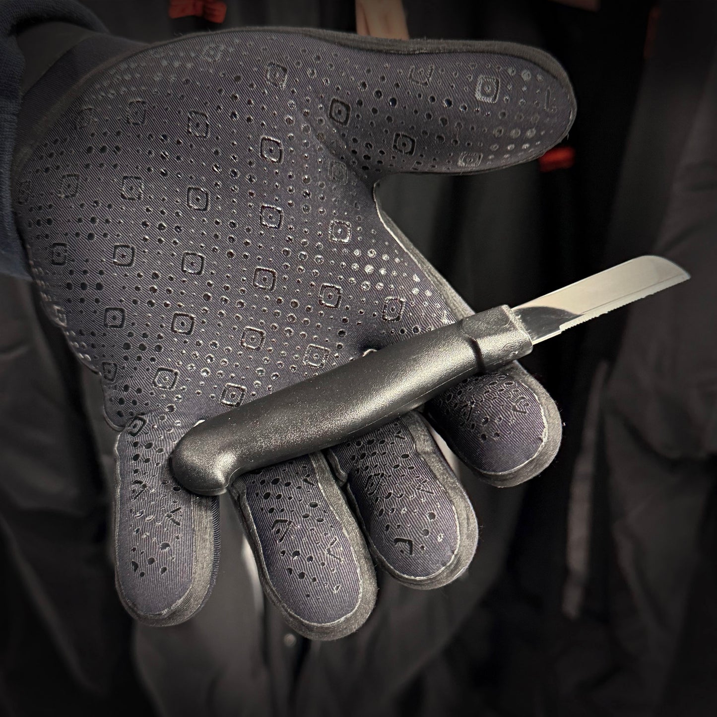 Dirzone kniv med slire