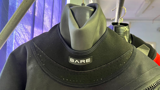 BARE Smart collar, løs neopren tørrdrakt